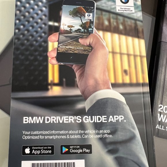 2020 BMW M5 Owner Manual and Service Guide with Portfolio! - Picture 6 of 9